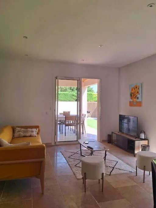 La Villa Metisse Villa Detente Et Sa Piscine Zen Morieres-les-Avignon 0*,